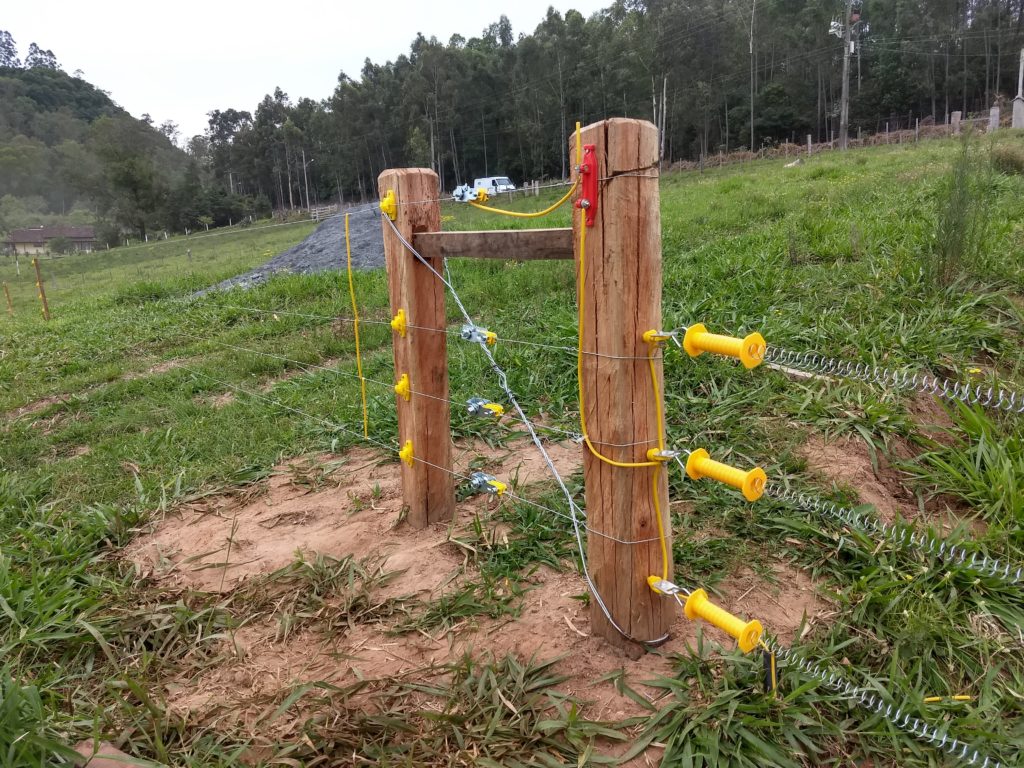 Porteira para Cerca elétrica rural Blog Da Isolar